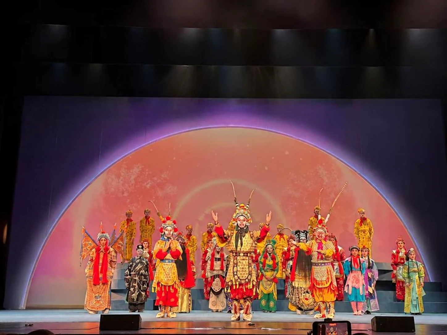 《美猴王・孫悟空・誰與爭鋒》演出謝幕 / Curtain call for Monkey King: Sun Wukong — Who Dares Challenge Me
